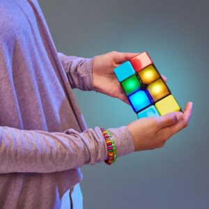 Handheld Color-Matching Puzzle Game – Fast-Paced Multiplayer Toy for Ages 8+